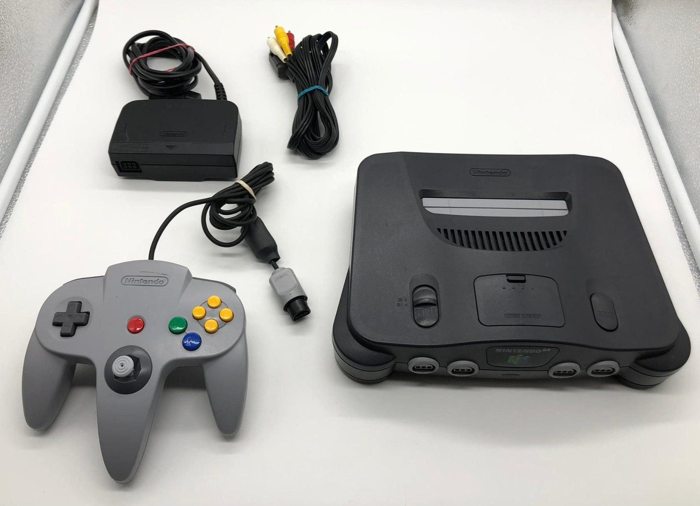 Console Nintendo 64 grise