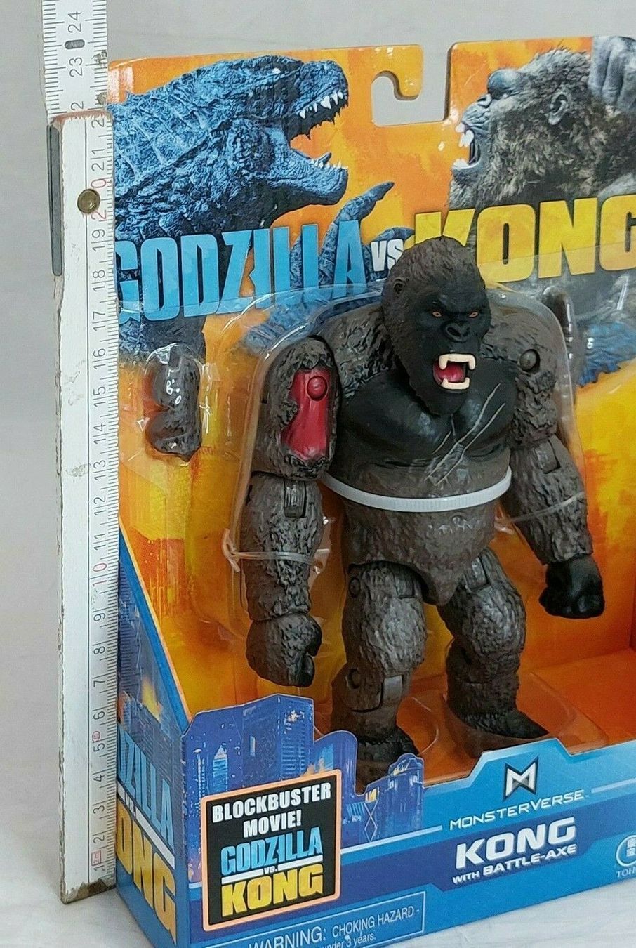 Godzilla Vs Kong - KONG with Battle- Axe - Actionfigur