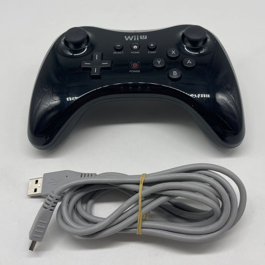 Nintendo Wii U Pro Controller / Gamepad (mit Ladekabel)
